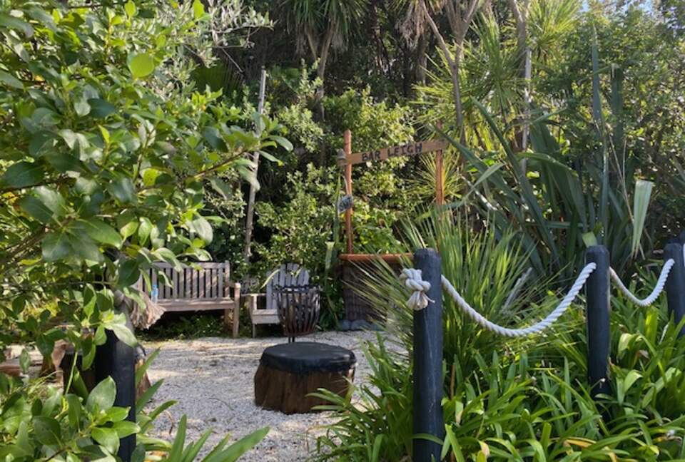 The Ship | Daniels Reef - Leigh, New Zealand