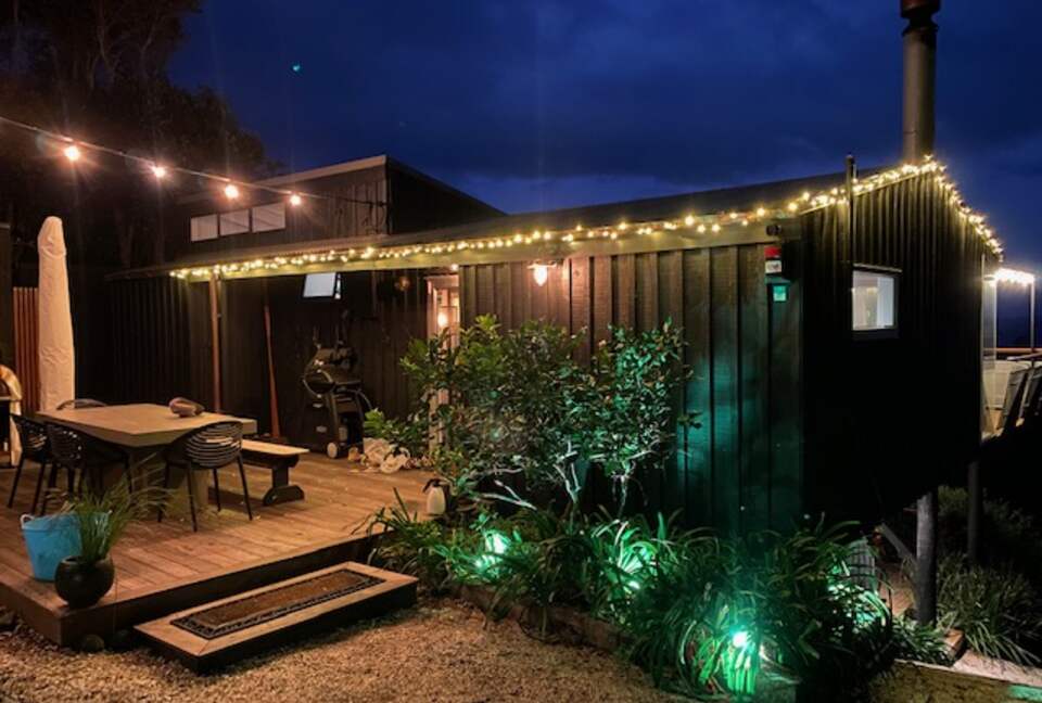 The Ship | Daniels Reef - Leigh, New Zealand