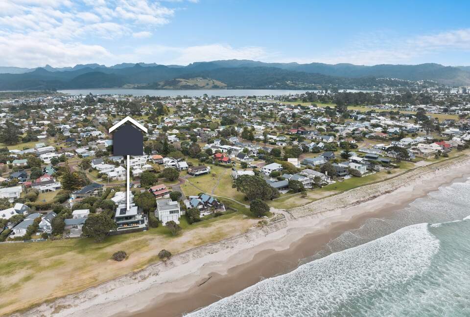 Beachfront Villa | Pauanui - Hikuai, New Zealand