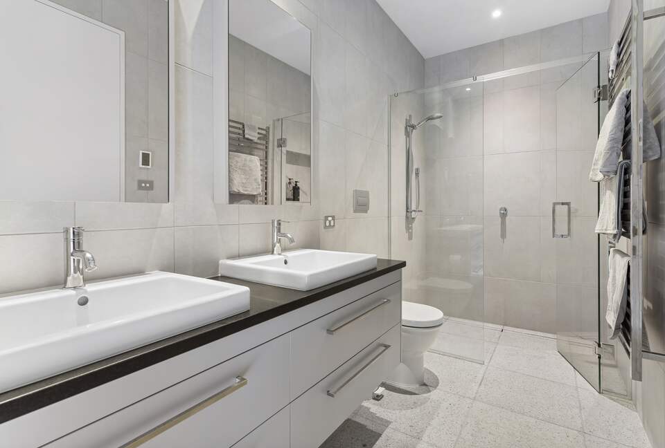 Beachfront Villa | Pauanui - Hikuai, New Zealand