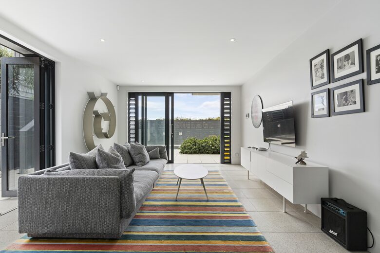 Beachfront Villa | Pauanui - Hikuai, New Zealand