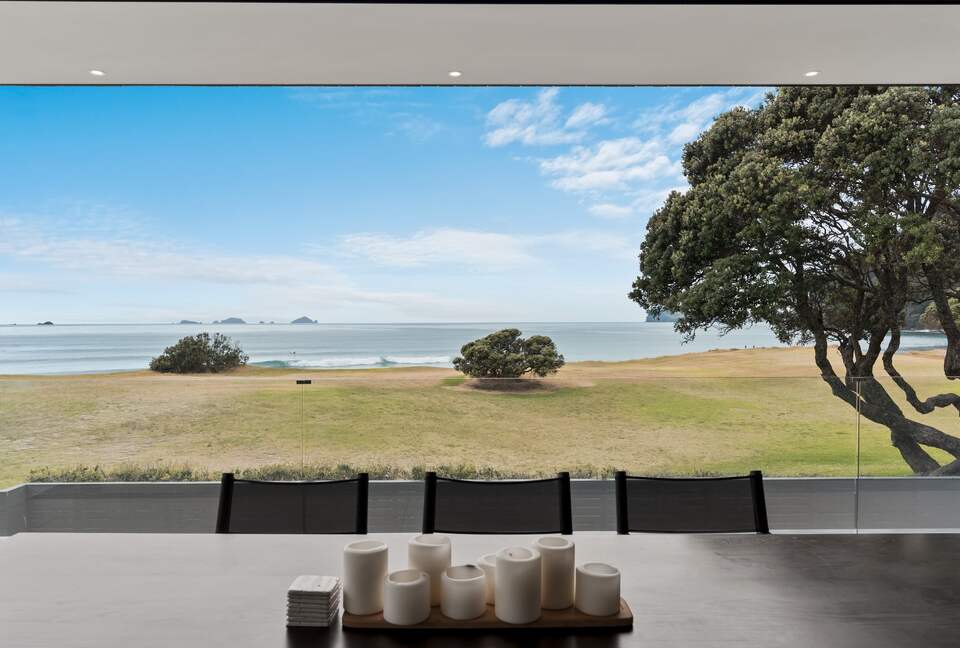 Beachfront Villa | Pauanui - Hikuai, New Zealand