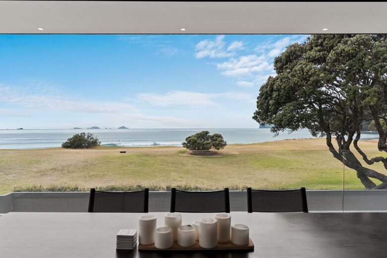 Beachfront Villa | Pauanui - Hikuai, New Zealand