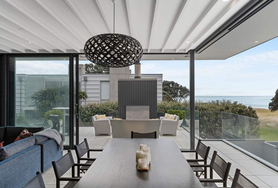 Beachfront Villa | Pauanui - Hikuai, New Zealand