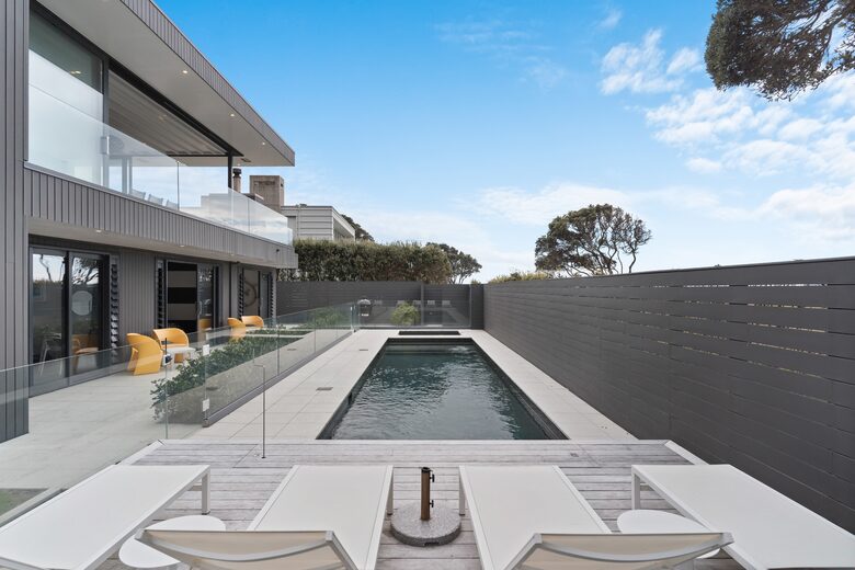 Beachfront Villa | Pauanui - Hikuai, New Zealand