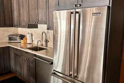 Perfectly located Aspen Condominium| Quick walk to downtown & three blocks from Aspen Gondola - Aspen, Colorado