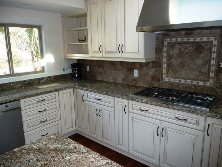 Hilton Head Island Sea Pines 6 Bedroom Beach & Golf Home - Hilton Head Island, South Carolina