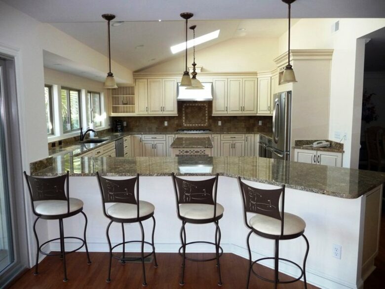 Hilton Head Island Sea Pines 6 Bedroom Beach & Golf Home - Hilton Head Island, South Carolina