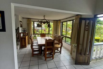 Finca el Naranjo | Colombian Farm Estate | With pool, soccer field, running track, and staff - La Tebaida, Colombia