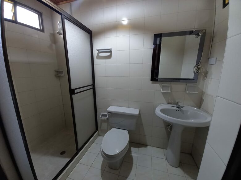 Finca el Naranjo | Colombian Farm Estate | With pool, soccer field, running track, and staff - La Tebaida, Colombia