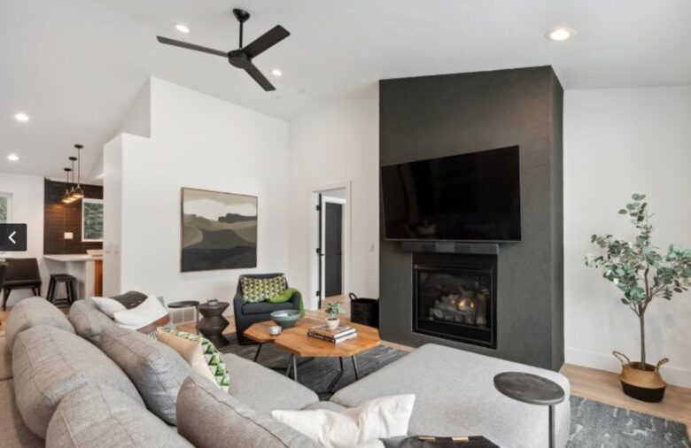 Whitefish 4-Acre Getaway | Hot Tub | Big Mountain Views - Whitefish, Montana