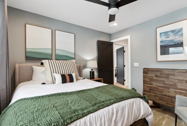 Whitefish 4-Acre Getaway | Hot Tub | Big Mountain Views - Whitefish, Montana