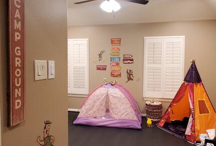 Beautiful Houston Home in Gated Neighborhood - Pearland, Texas