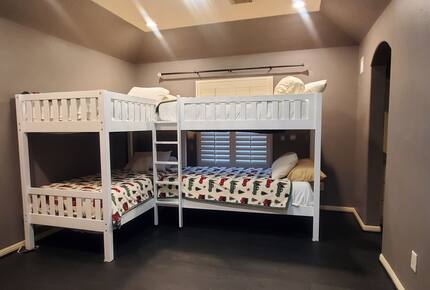 Beautiful Houston Home in Gated Neighborhood - Pearland, Texas