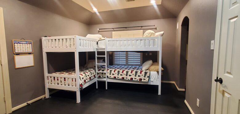 Beautiful Houston Home in Gated Neighborhood - Pearland, Texas