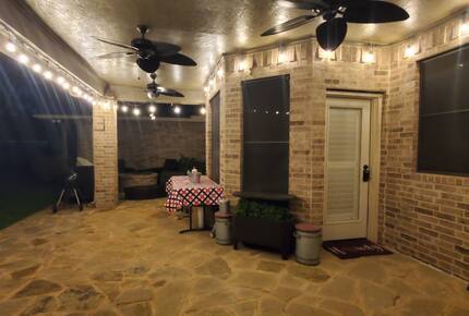 Beautiful Houston Home in Gated Neighborhood - Pearland, Texas