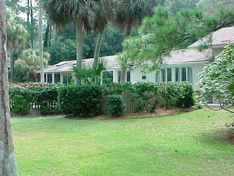 Hilton Head Island Sea Pines 6 Bedroom Beach & Golf Home - Hilton Head Island, South Carolina