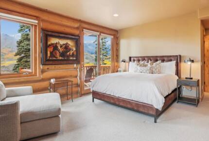 Telluride Gem with an Oxygen Bar, Fire Pit, and Hot Tub! - Mountain Village, Colorado