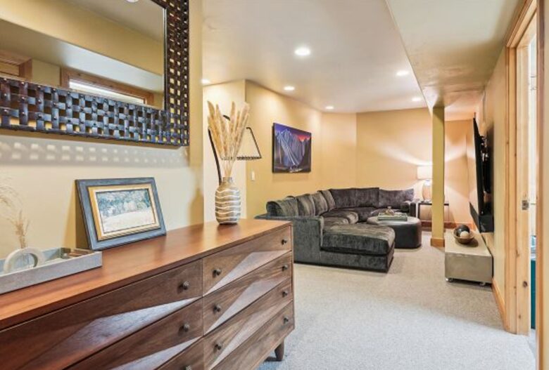 Telluride Gem with an Oxygen Bar, Fire Pit, and Hot Tub! - Mountain Village, Colorado