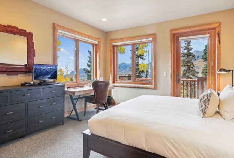 Telluride Gem with an Oxygen Bar, Fire Pit, and Hot Tub! - Mountain Village, Colorado