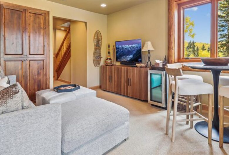 Telluride Gem with an Oxygen Bar, Fire Pit, and Hot Tub! - Mountain Village, Colorado