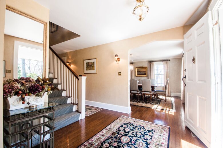 Charming New Canaan Cottage | Walking distance to town | About an hour from New York City by train - New Canaan, Connecticut