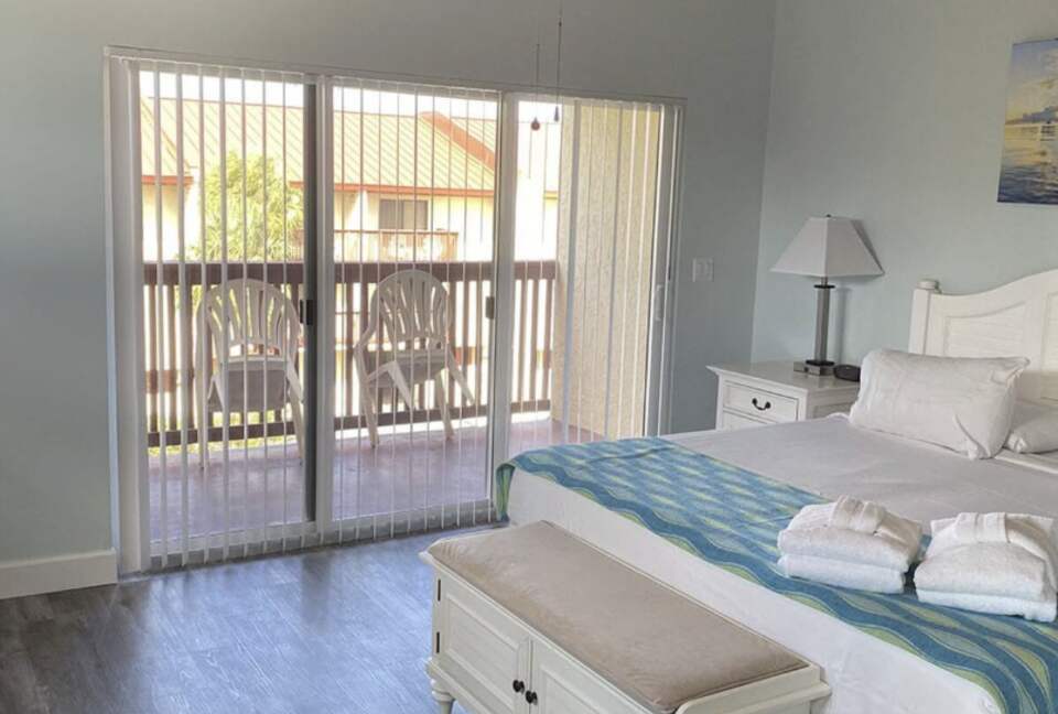 Large guest room with two beds and bath ensuite