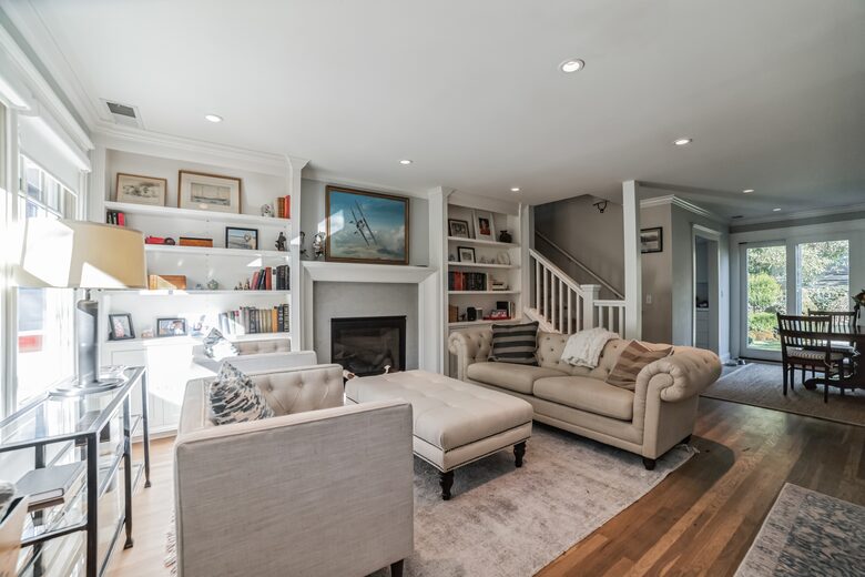 Cozy Contemporary Bungalow - Larkspur, California