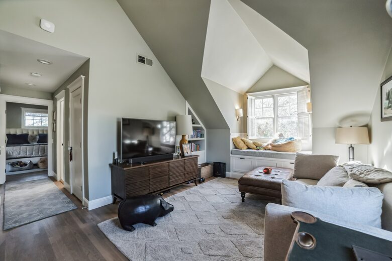 Cozy Contemporary Bungalow - Larkspur, California