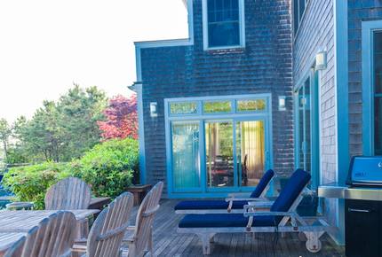 Martha's Vineyard Custom Retreat - West Tisbury, Massachusetts
