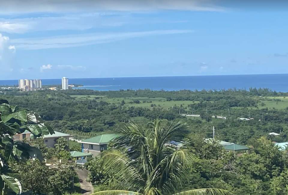 Cozy Family Home with Luquillo Beach View - Luquillo, Puerto Rico