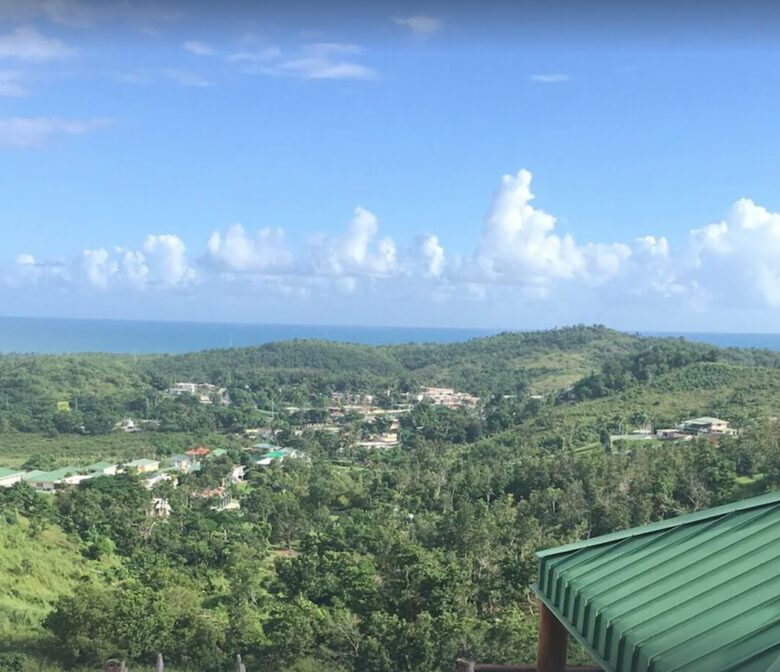 Cozy Family Home with Luquillo Beach View - Luquillo, Puerto Rico
