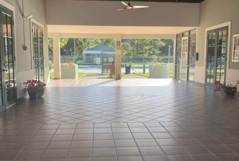 Cozy Family Home with Luquillo Beach View - Luquillo, Puerto Rico