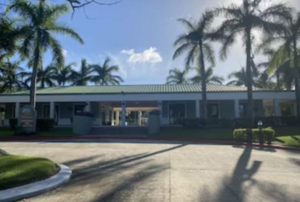 Cozy Family Home with Luquillo Beach View - Luquillo, Puerto Rico