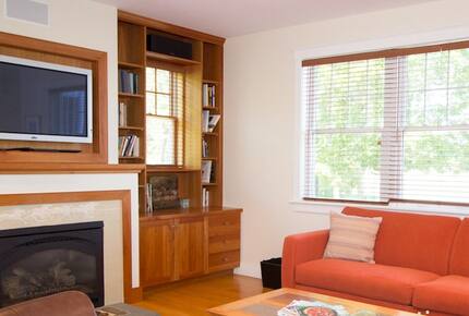 Martha's Vineyard Custom Retreat - West Tisbury, Massachusetts