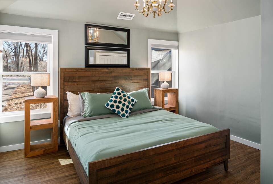 Beautifully Updated Downtown Home with a Sauna - Flagstaff, Arizona