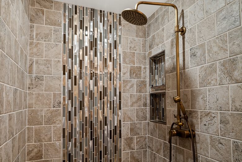 Beautifully Updated Downtown Home with a Sauna - Flagstaff, Arizona