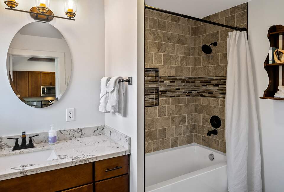 Beautifully Updated Downtown Home with a Sauna - Flagstaff, Arizona