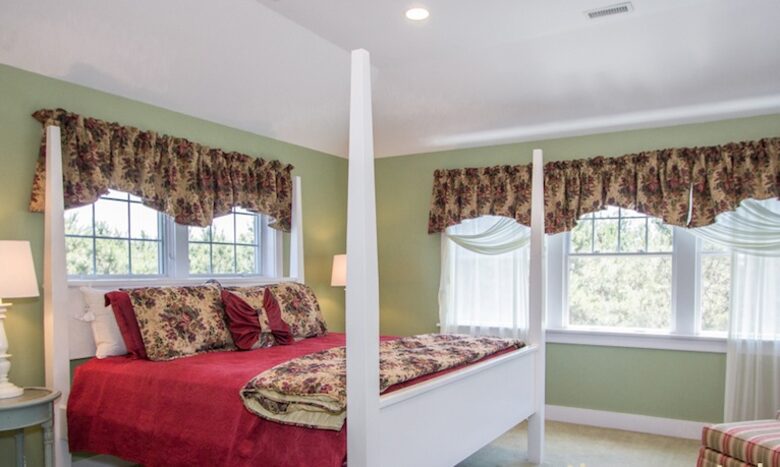 Martha's Vineyard Custom Retreat - West Tisbury, Massachusetts