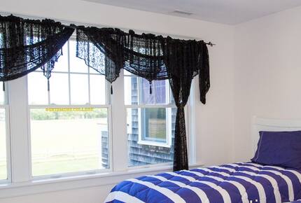 Martha's Vineyard Custom Retreat - West Tisbury, Massachusetts