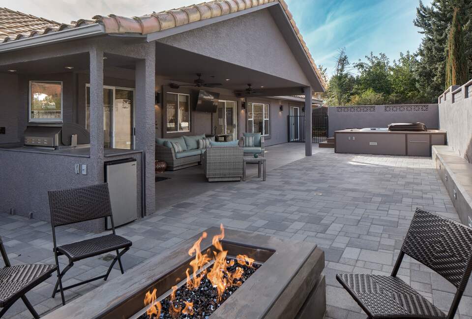 Amazing Red Rock Views with a Hot Tub - Sedona, Arizona