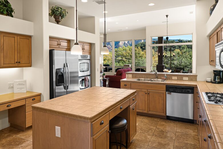 Palisades Paradise | Red Rock Views | Oak Creek Access - Sedona, Arizona