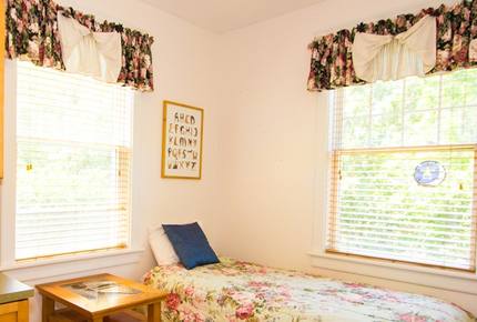 Martha's Vineyard Custom Retreat - West Tisbury, Massachusetts