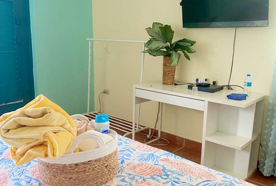 Cozy Family Home with Luquillo Beach View - Luquillo, Puerto Rico