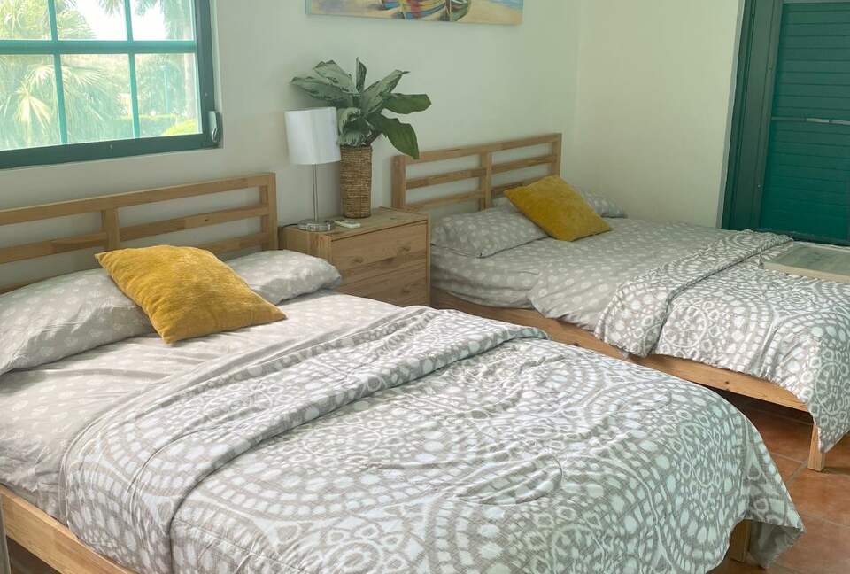 Cozy Family Home with Luquillo Beach View - Luquillo, Puerto Rico