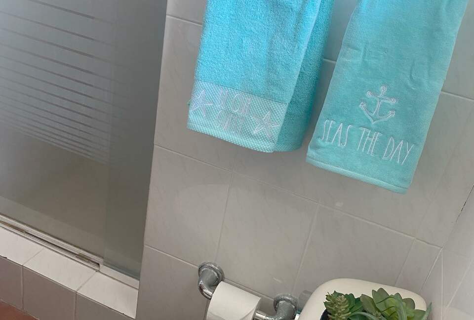 Cozy Family Home with Luquillo Beach View - Luquillo, Puerto Rico