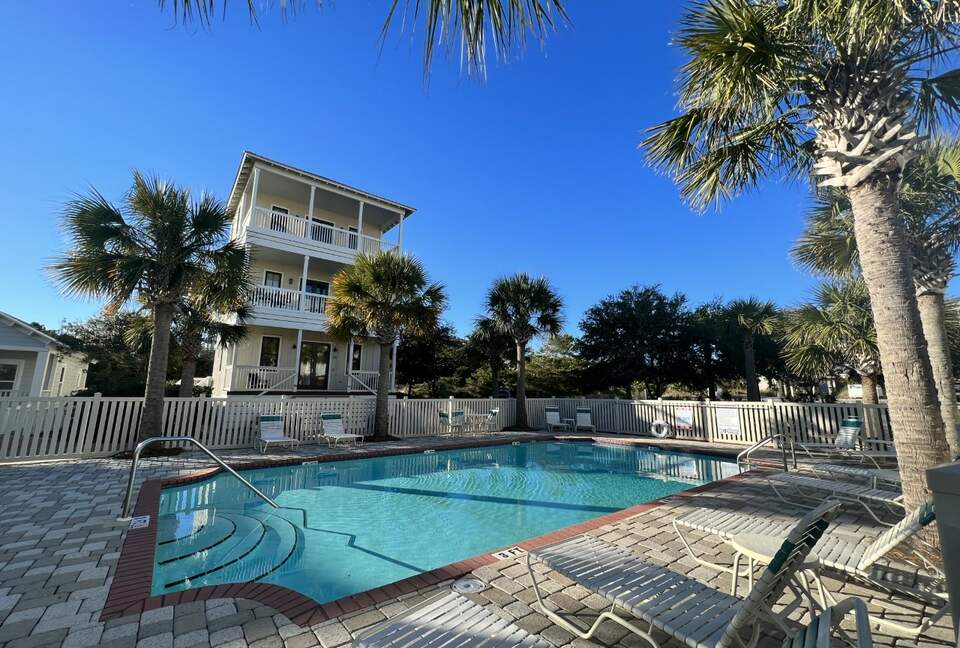 Casamigos Beach Retreat | In the heart of Seagrove - Santa Rosa Beach, Florida