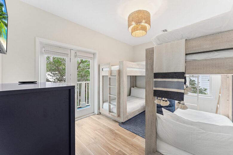 Casamigos Beach Retreat | In the heart of Seagrove - Santa Rosa Beach, Florida