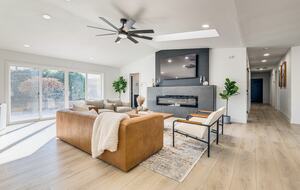 The Regal Estate with a Pool - Las Vegas, Nevada