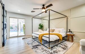 The Regal Estate with a Pool - Las Vegas, Nevada